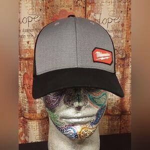 Men's Milwaukee Gridiron Snapback Gray & Black Embroidered Logo Trucker Hat OSFM